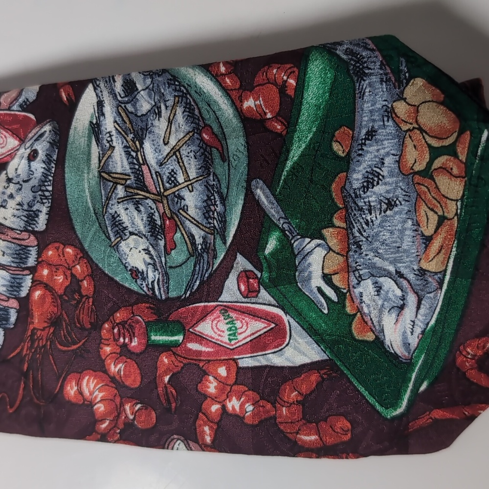 Tabasco Seafood Feast Tie - 100% Silk - Picture 2 of 6
